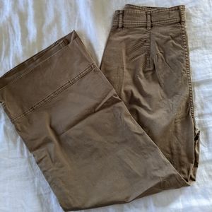 Everlane The Lightweight Wide-Leg Crop Chino